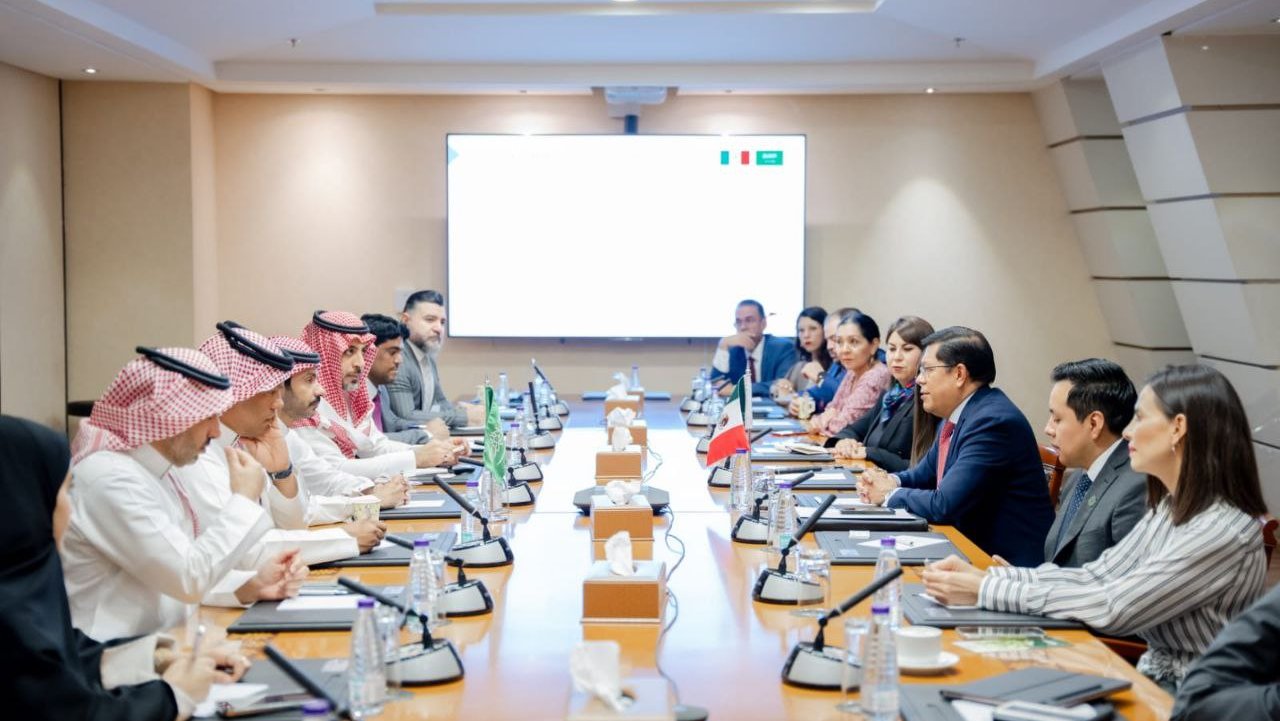 Imagen de Impulsa Gobierno de Jalisco a 6 empresas del sector de alimentos y bebidas en misión comercial a Arabia Saudita